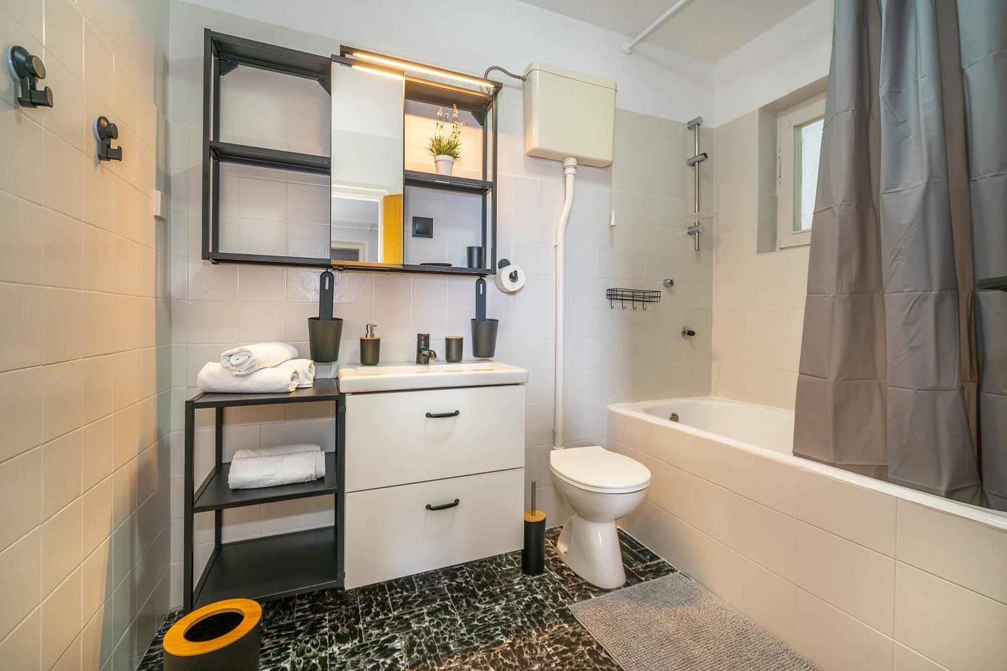 Studio Apartments Gilda Baška Zewnętrze zdjęcie