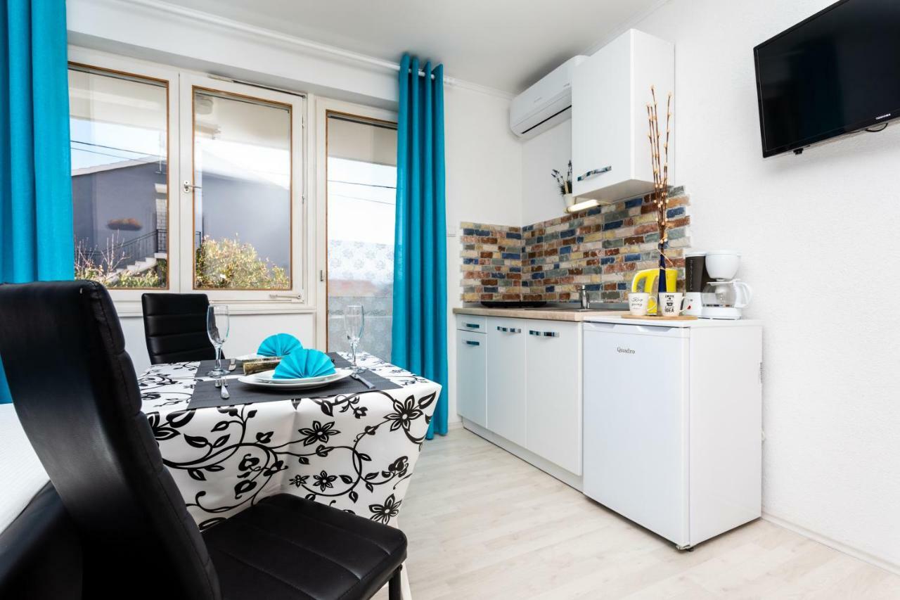 Studio Apartments Gilda Baška Zewnętrze zdjęcie